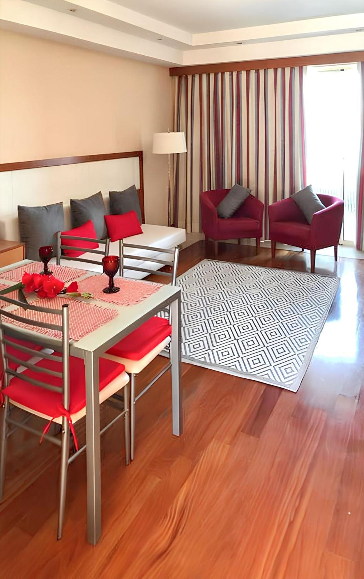 Charming Apartment In Estombar With Private Pool. Eksteriør bilde