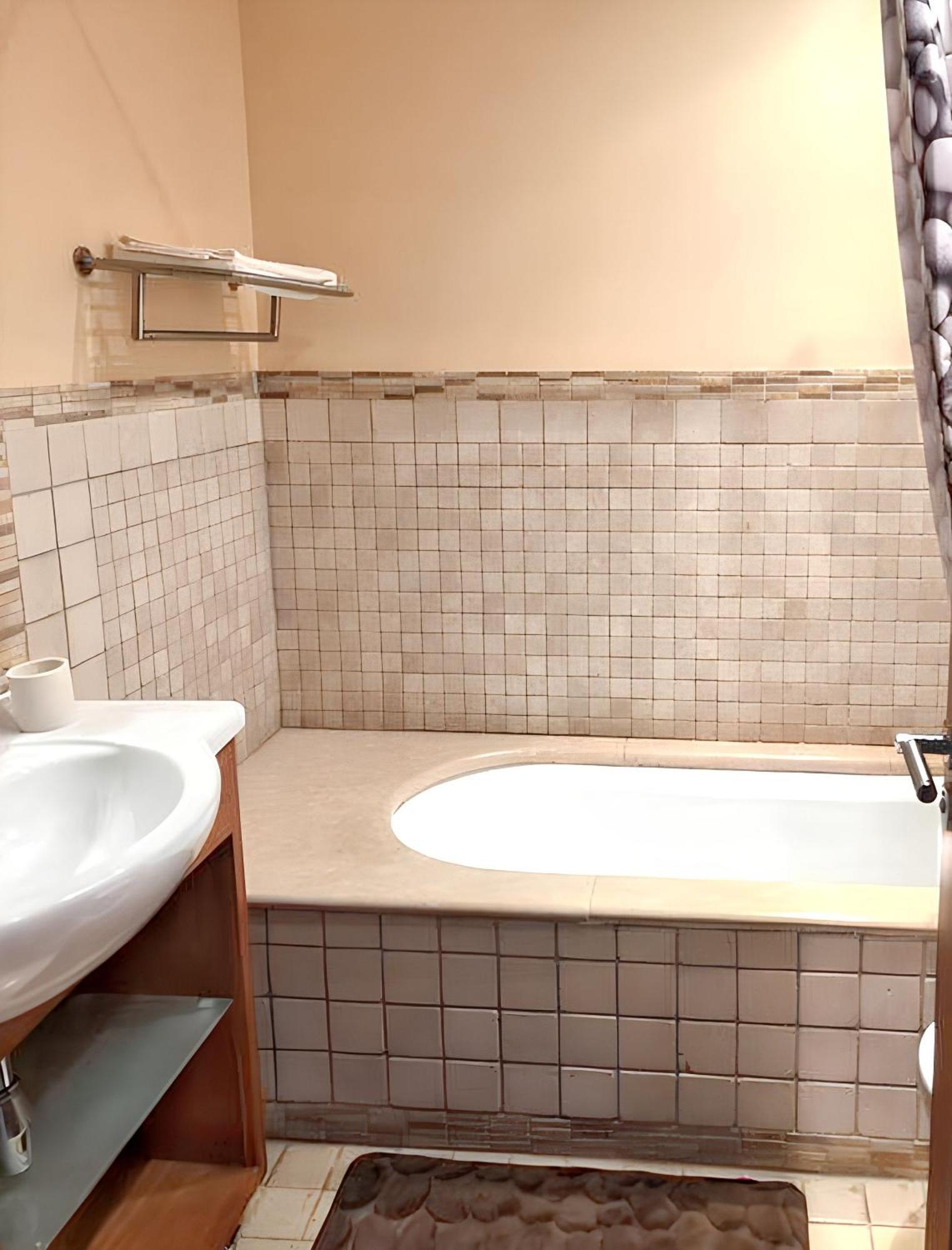 Charming Apartment In Estombar With Private Pool. Eksteriør bilde