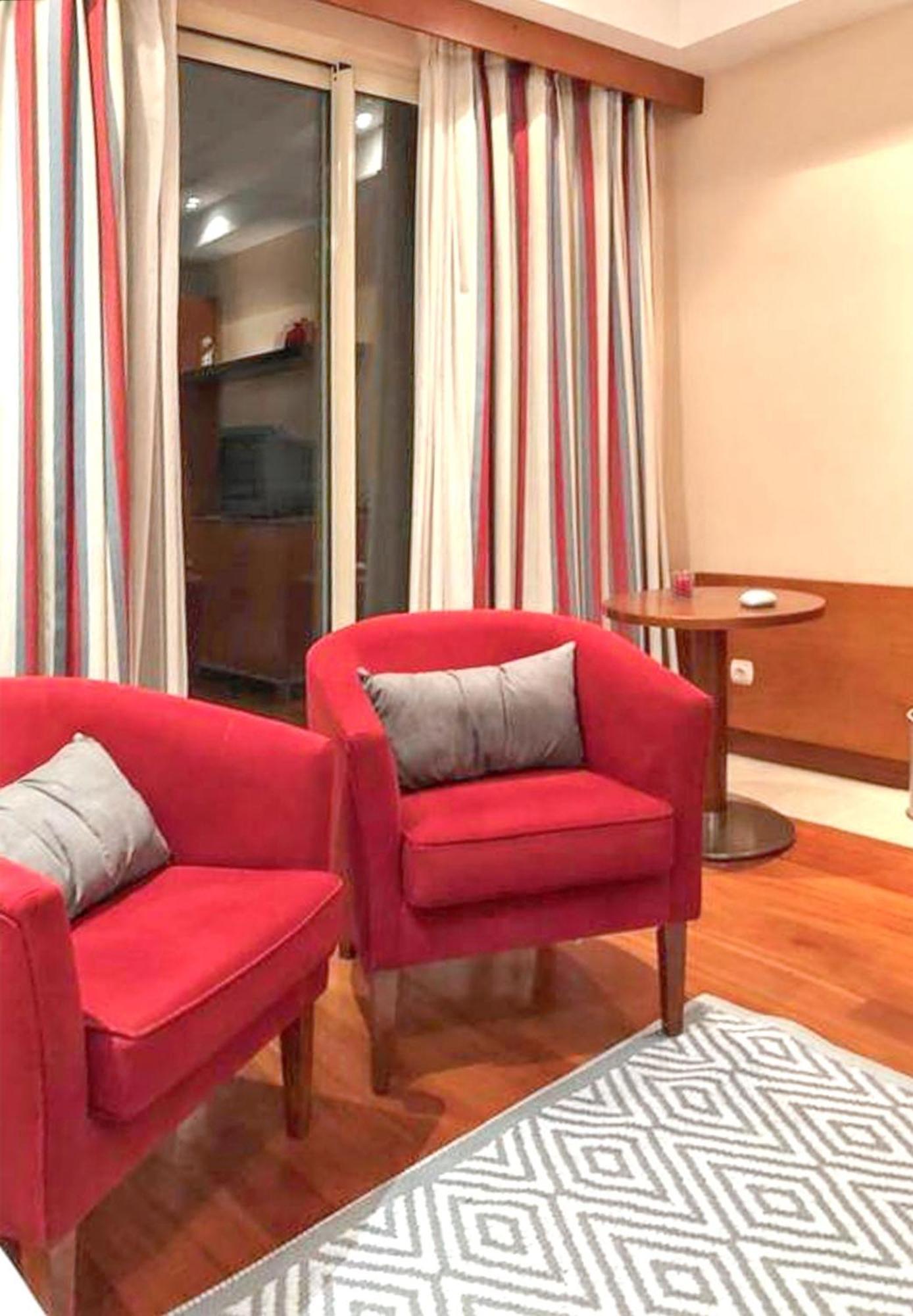 Charming Apartment In Estombar With Private Pool. Eksteriør bilde